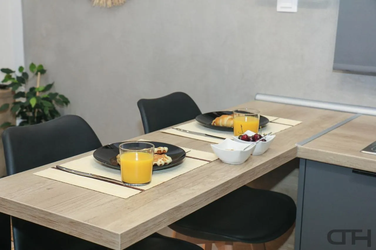 New Deluxe Studio 3 Downtown Thessaloniki - Fully Equiped Apartamento